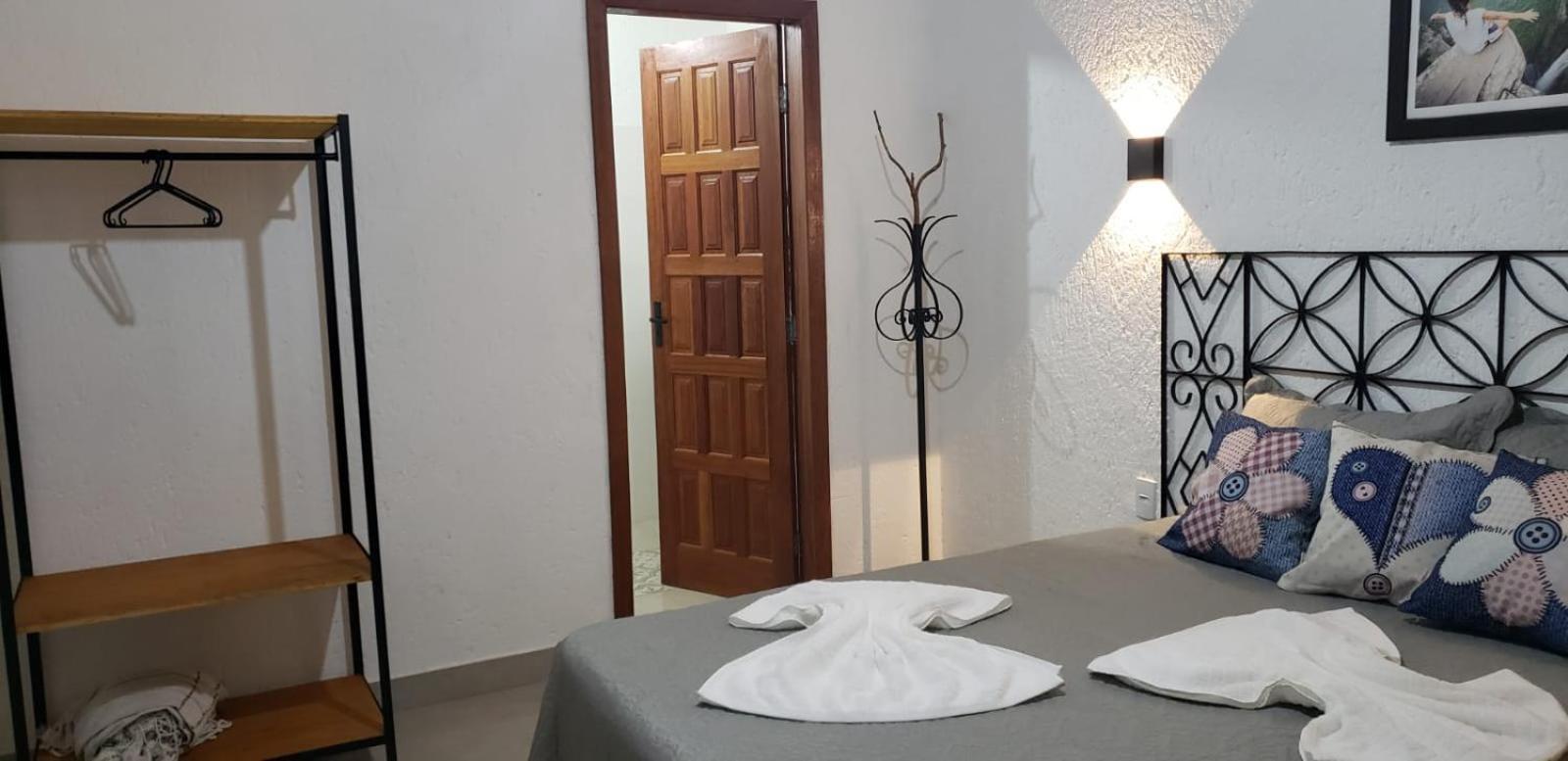 Chales E Suites Campos De Sao Joao Palmeiras  Rum bild